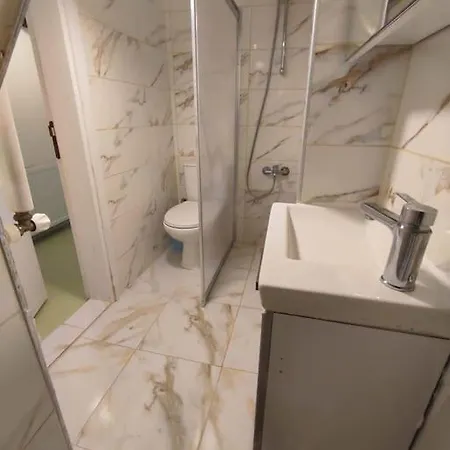 아파트 Nilgun By Azad Homes *