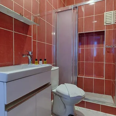 Apartment Nilgun By Azad Homes *